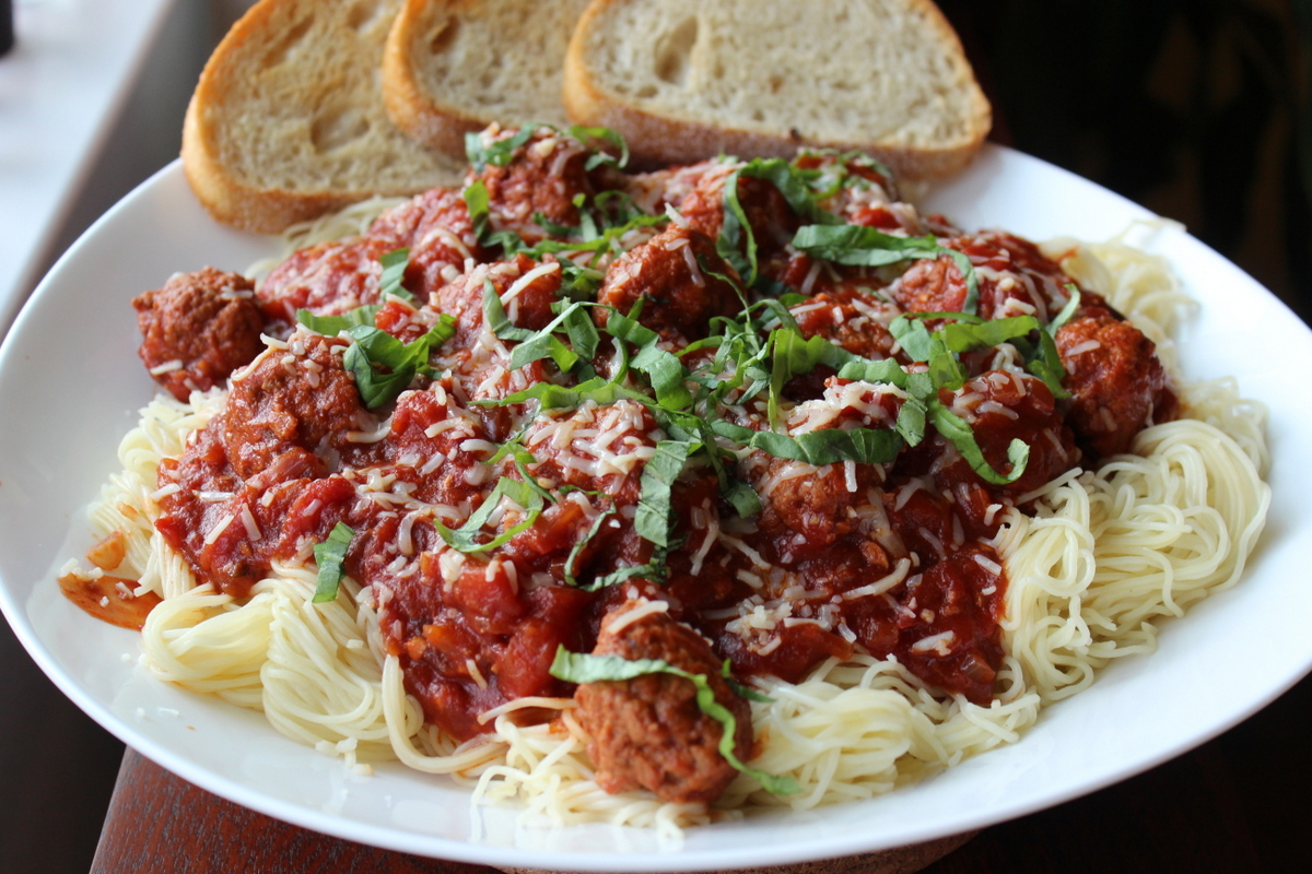 Spaghetti Veggie Meatballs – cup spoon & spatula